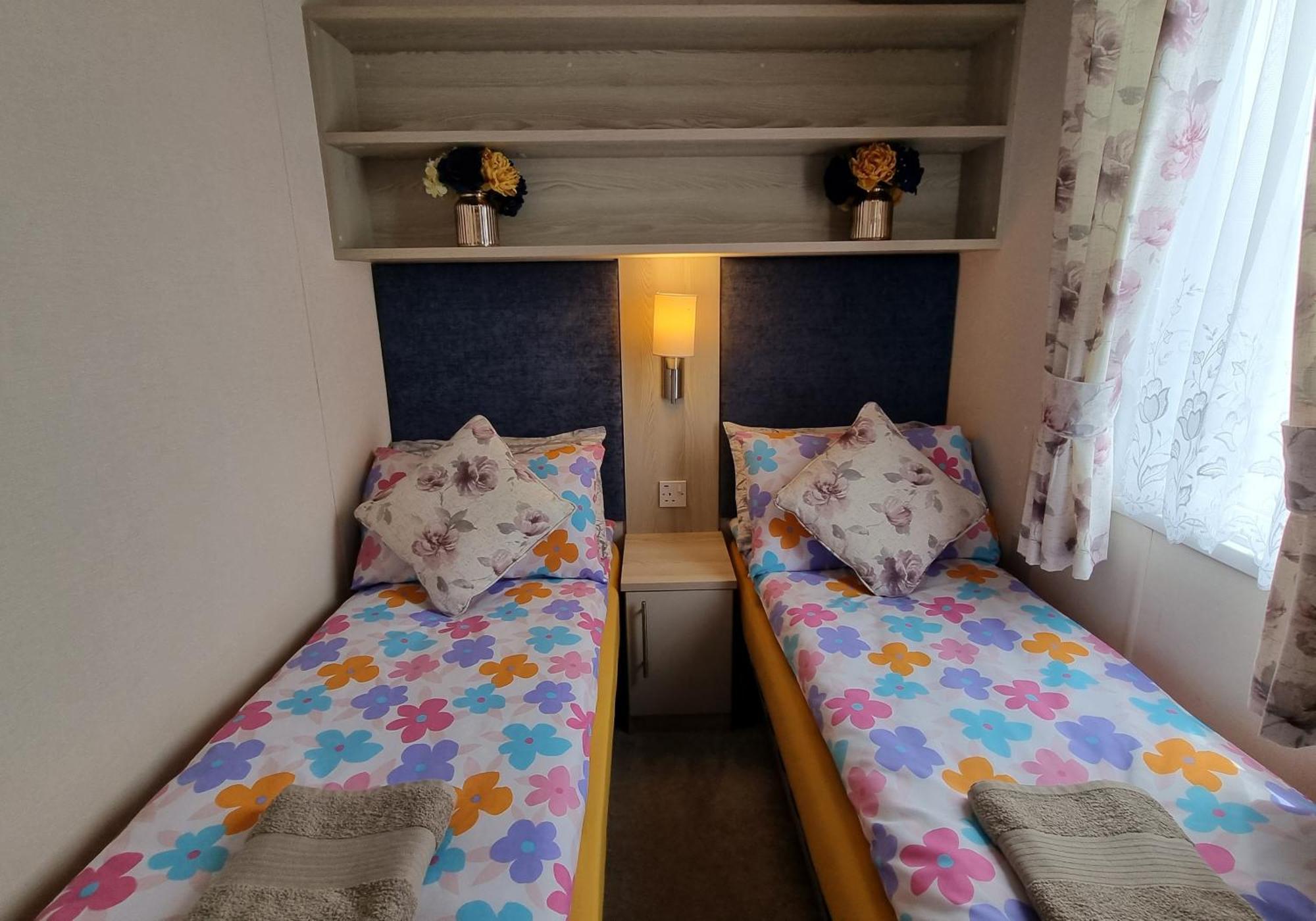 Static Caravan To Hire , Hoburne Devon Bay Hotel Goodrington Kültér fotó