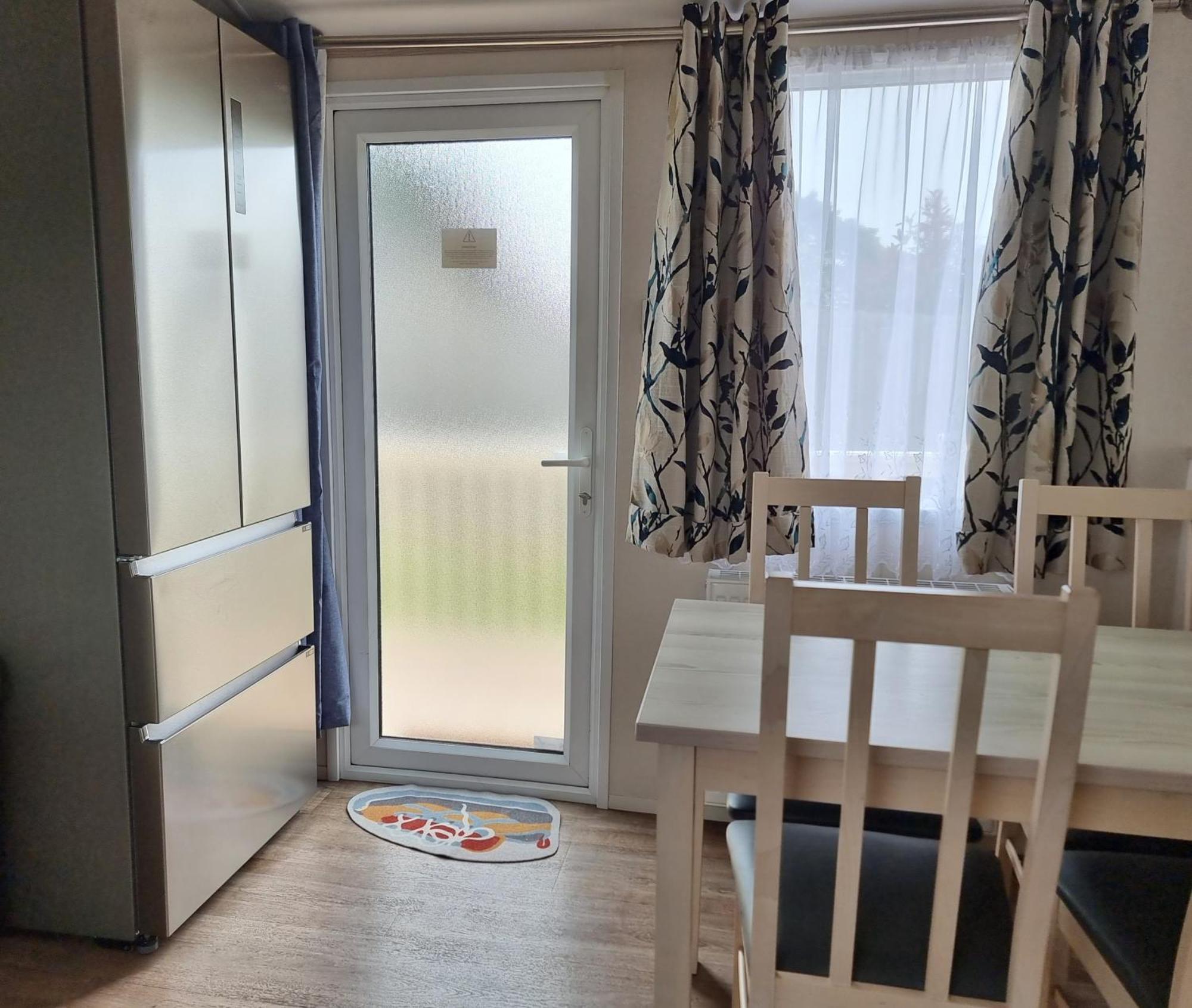 Static Caravan To Hire , Hoburne Devon Bay Hotel Goodrington Kültér fotó